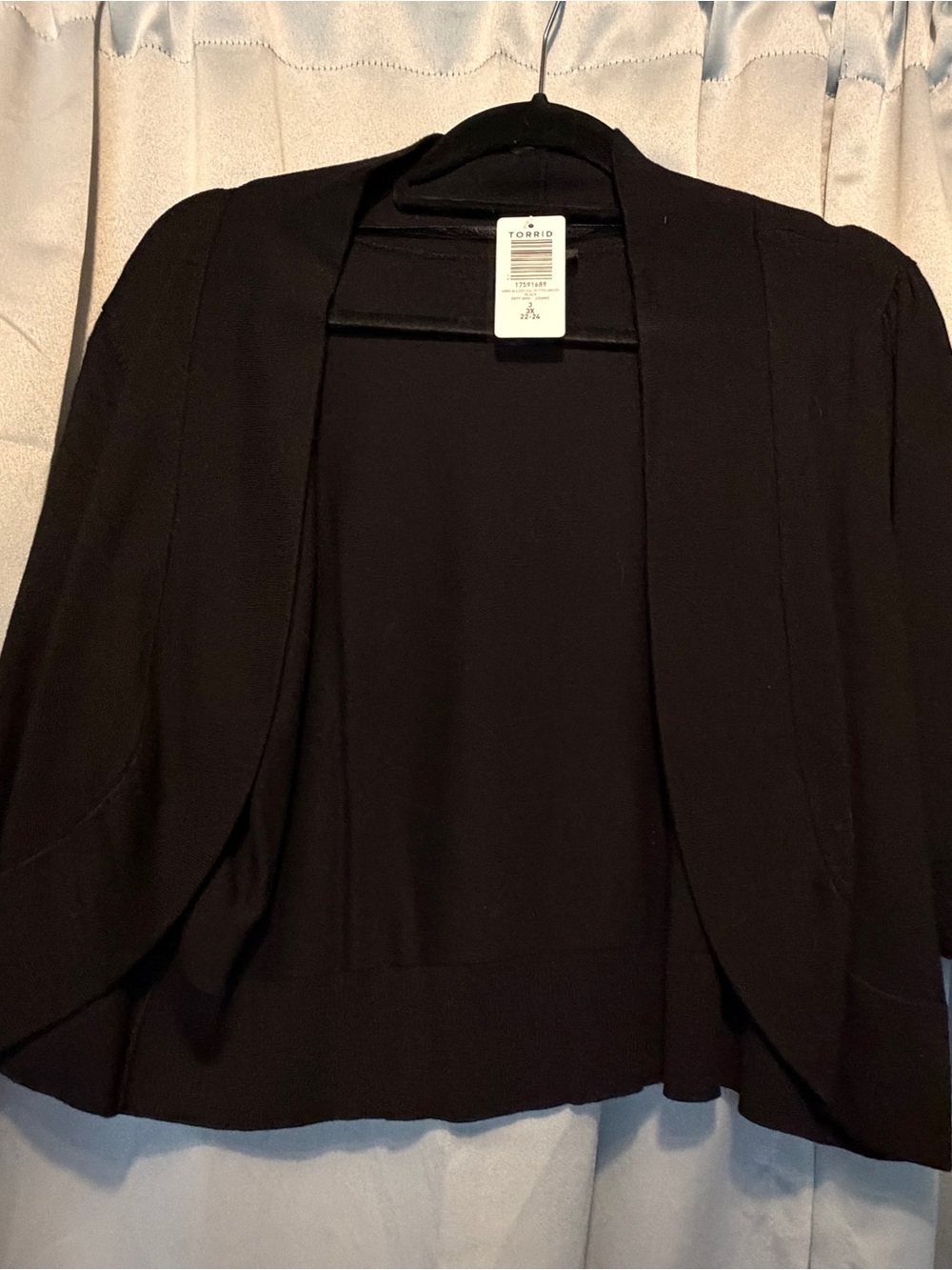Torrid Black Open-Front Women's Cropped Cardigan Sweater/Shrug - NWT